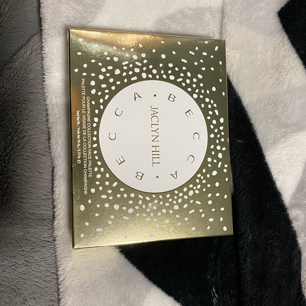 Jacklin hill makeup palette limited edition